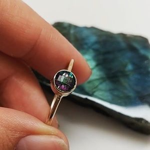 Labradorite 14k gold ring